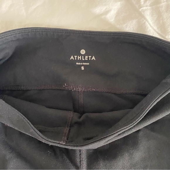 Athleta Mesh Cutout Crop Leggings - Picture 9 of 9